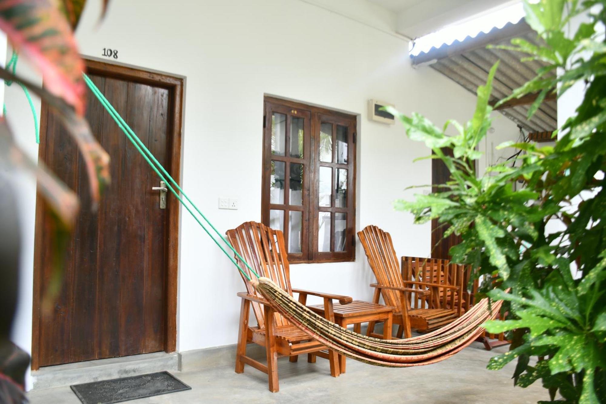 Pearl Of The Bay Hotel Arugam Bay Bagian luar foto