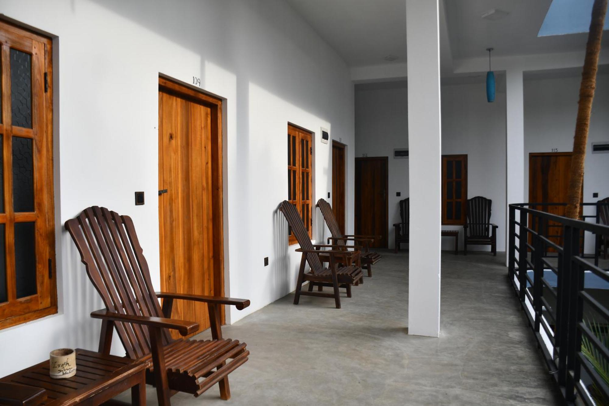 Pearl Of The Bay Hotel Arugam Bay Bagian luar foto